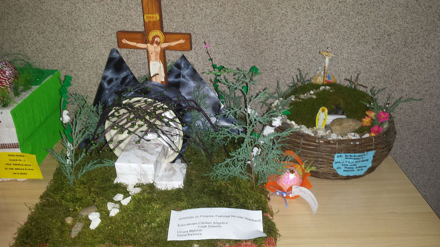 Concursul-Național-“Tradiții-și-obiceiuri-de-Paști”,-la-liceul-Steinhardt-(2)