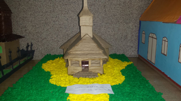 Concursul-Național-“Tradiții-și-obiceiuri-de-Paști”,-la-liceul-Steinhardt-(5)