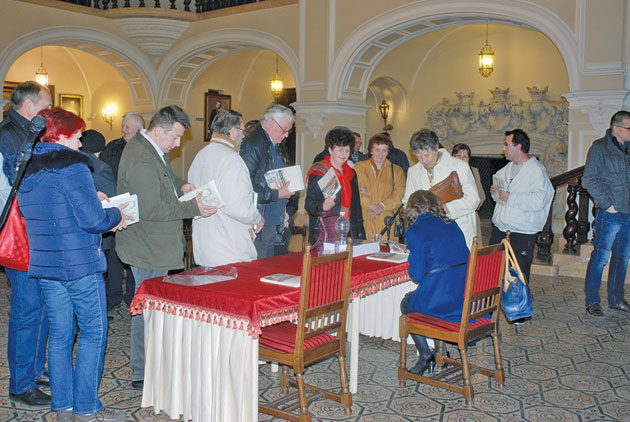 Lansare de carte „Victime nevinovate” la Castelul din Carei