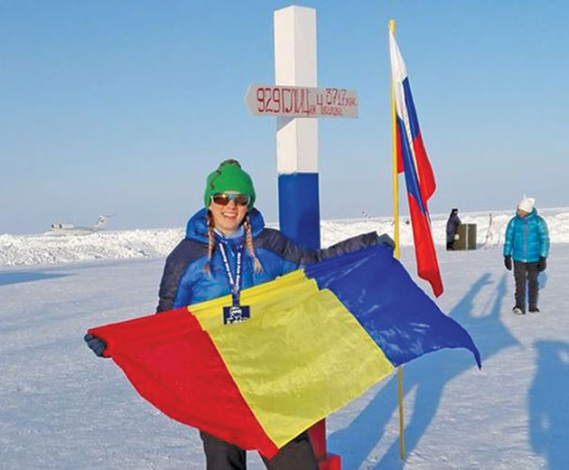 Simona Dumitrescu, prima femeie din România care a participat la Maratonul de la Polul Nord, a cucerit medalia de de argint