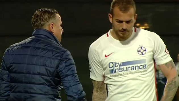 “E un răsfăţat. Nu face  ce vrea el”