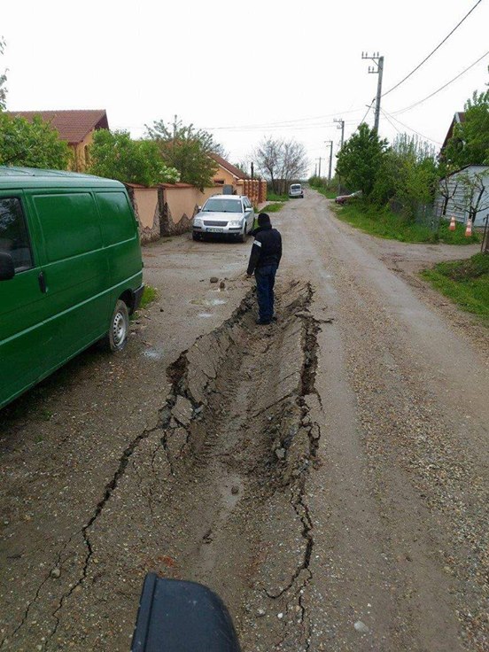 De-a latu’ am mai văzut…