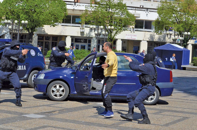 Jandarmii sătmăreni și-au demonstrat profesionalismul chiar de ziua lor