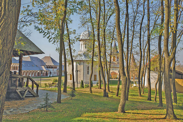 Călugării “grăniceri” de la Scărişoara