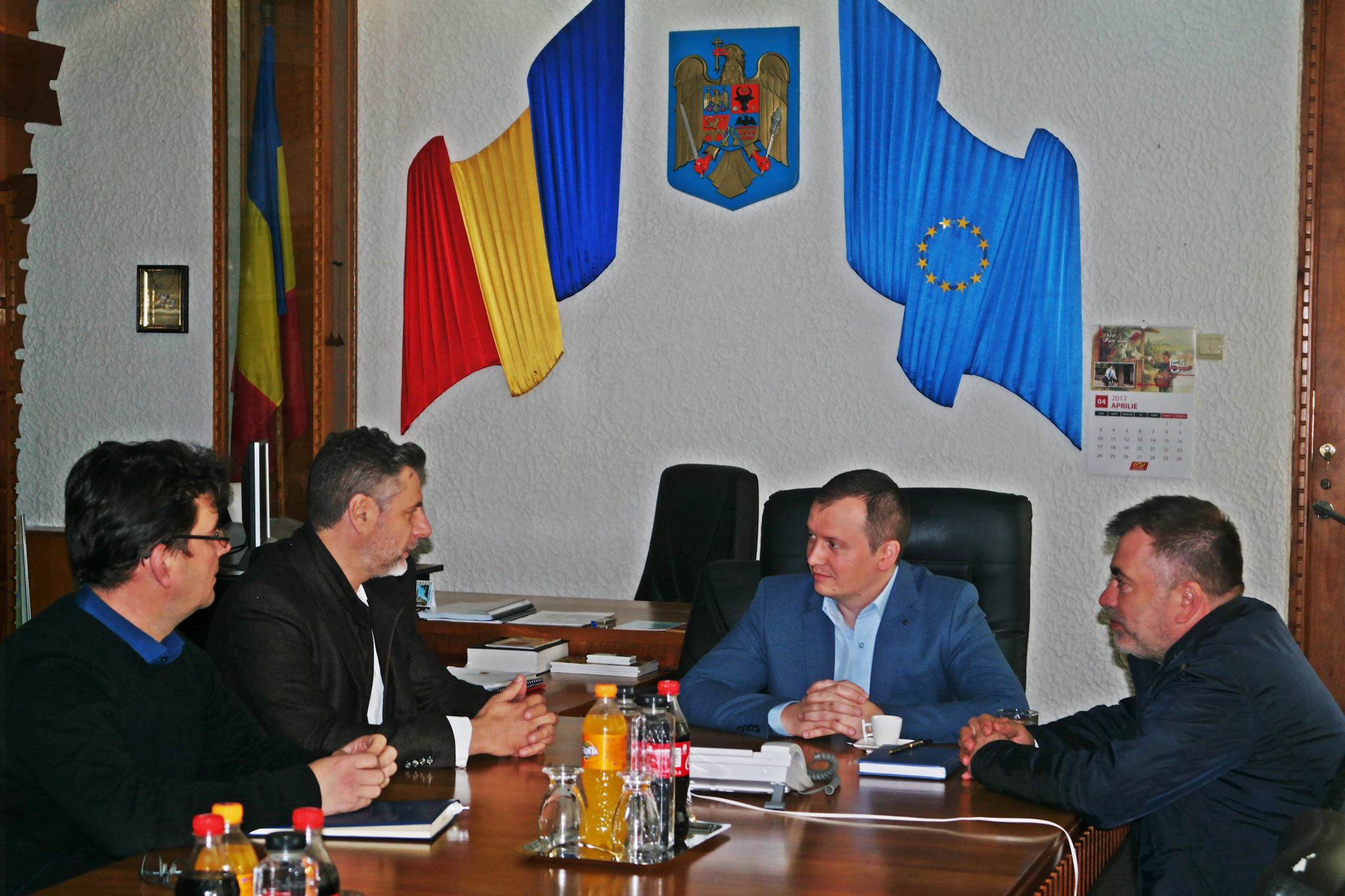 Prefectul Darius Filip s-a întâlnit cu investitorii de la Medieșu Aurit