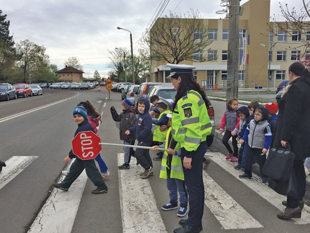 Peste 3600 de sătmăreni informaţi în Săptămâna Prevenirii Criminalităţii-ediţia a XII-a