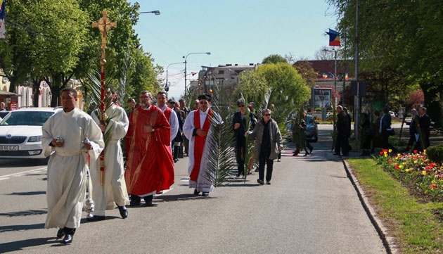 Procesiune religioasă de Florii la Satu Mare
