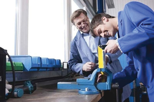 Reguli noi privind ucenicia la locul de muncă