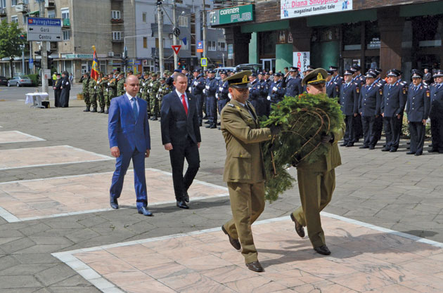 Ceremonie sobră la tripla sărbătoare de 9 Mai, la Satu Mare