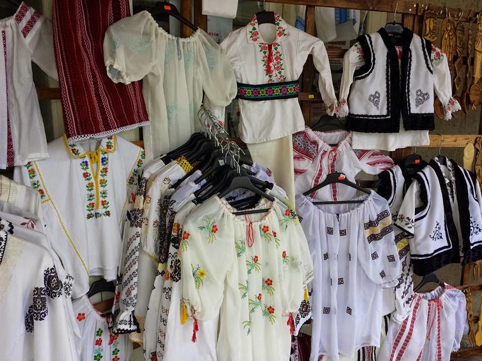 La Tarna Mare s-a sărbătorit... “Ziua cămăşii ucrainene”