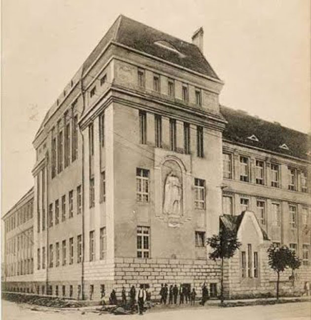 Colegiul “Mihai Eminescu”, prima instituție de învățământ secundar cu limba de predare română din Satu Mare