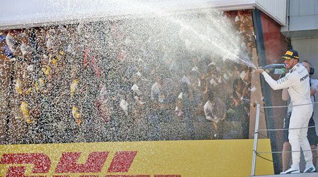 Hamilton îl învinge pe Vettel la Barcelona