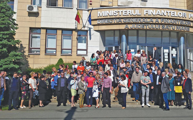 SCANDAL. Angajații ANAF amenință cu GREVA. 2000 de persoane, CONCEDIATE  de Guvernul Orban