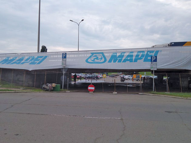 Parcarea de sub Podul Decebal,  închisă