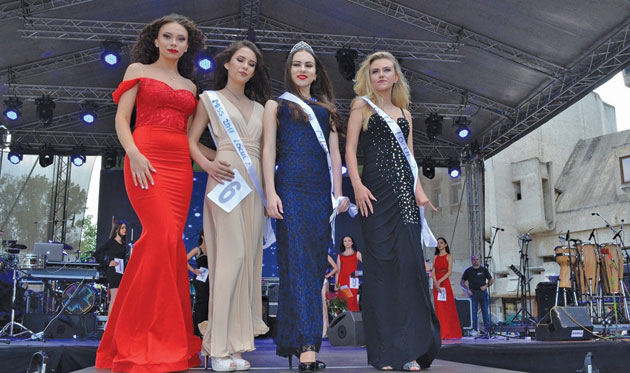 O puștioaică de 14 ani e Miss Satu Mare 2017