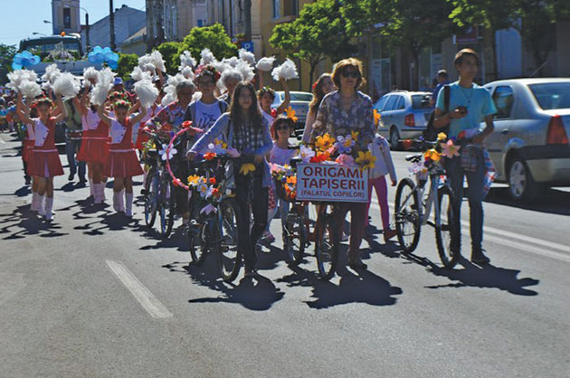 Parada Florilor, la a IX-a ediție la Satu Mare