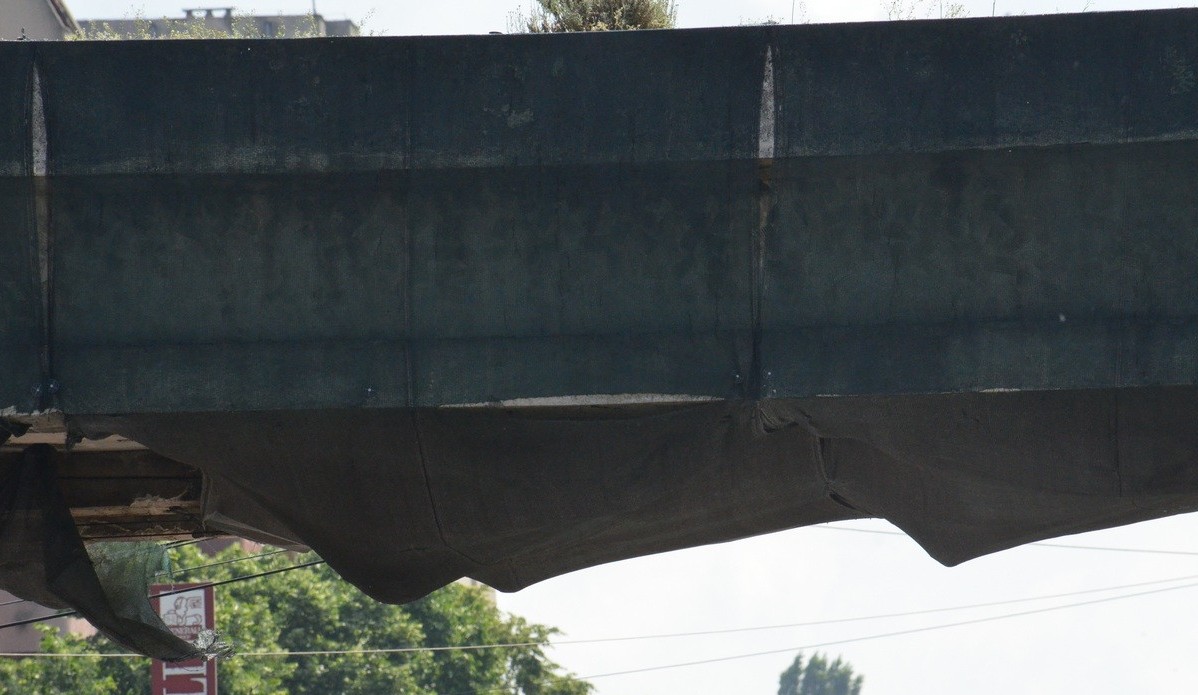 Pasarelele nu vor fi reabilitate, ci se schimbă doar plasele