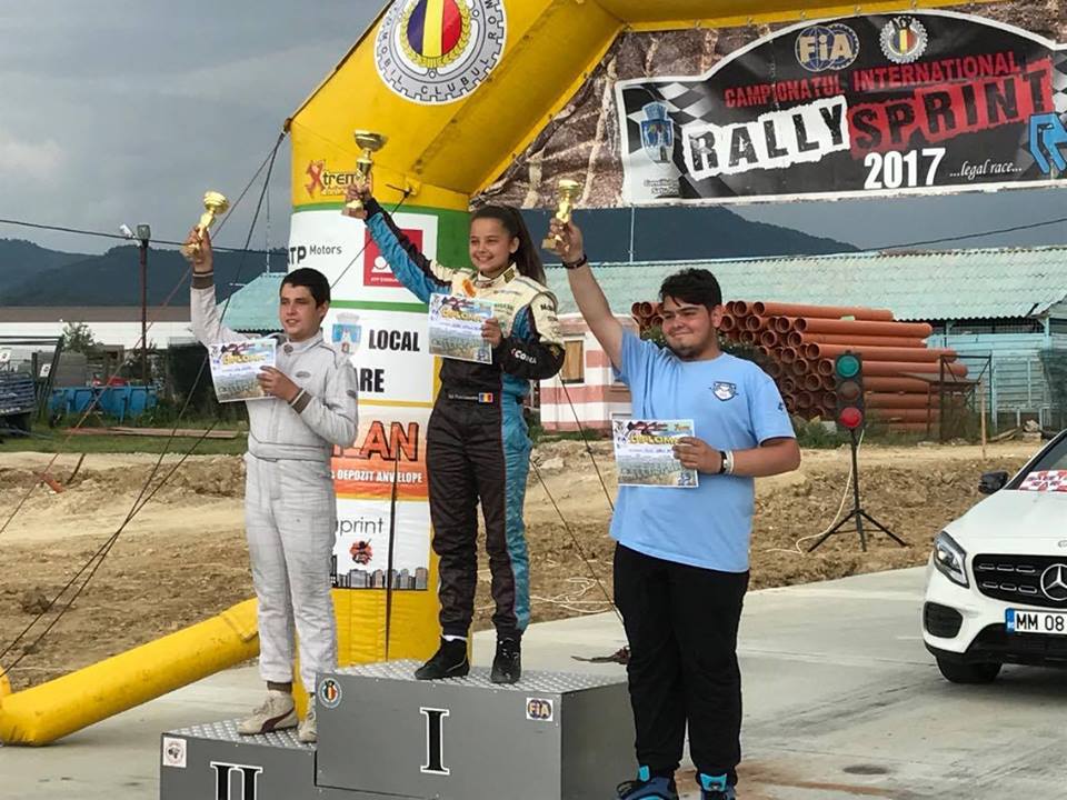 Supershow pe circuit și pe... cer la Campionatul Internațional de Rally Sprint