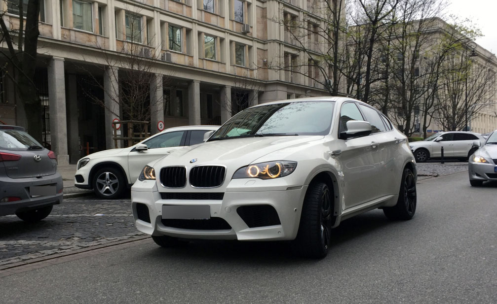 Ţepe cu kilometrajul la maşini “bengoase”!