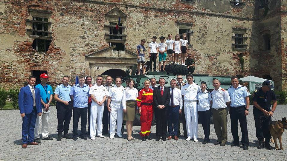 Proiectul “Cariere în slujba cetăţeanului”, desfășurat la Medieşu-Aurit