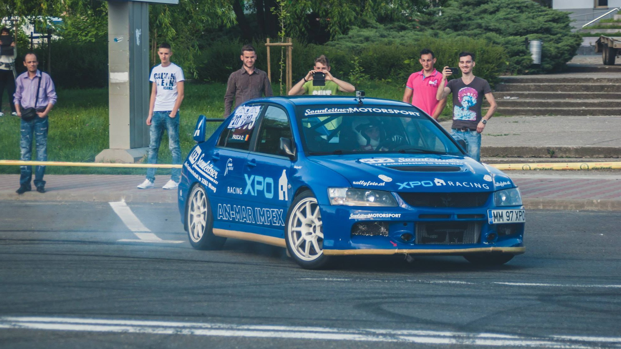 Start în sezonul cu numărul 13!