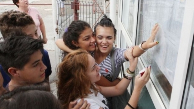 Doi sătmăreni au luat nota maximă la Evaluarea Națională