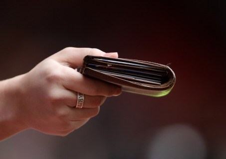 Pierdut portofel, găsitorului recompensă!