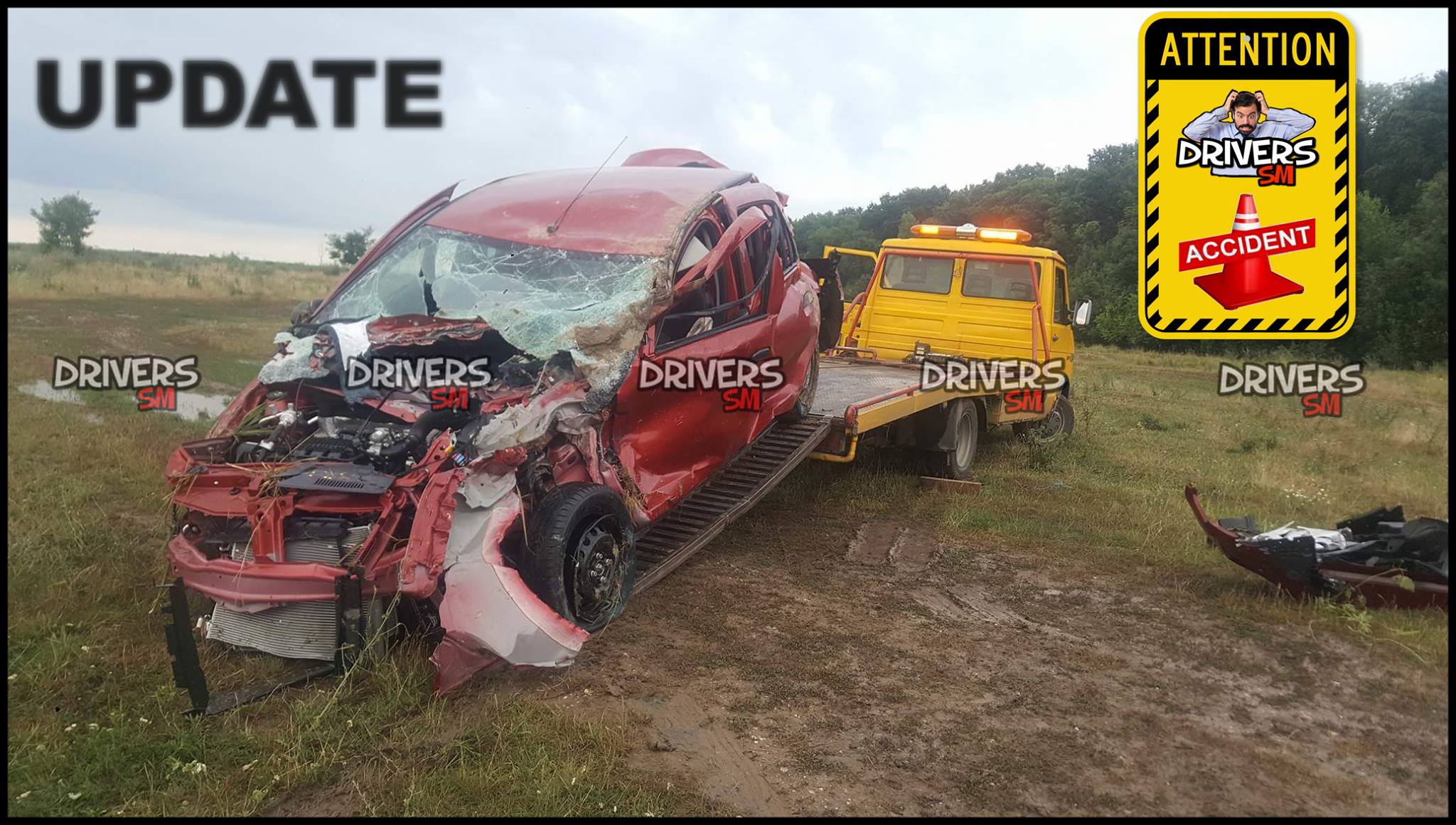 Accident stupid pe Calea Ferată. O mașină nou-nouță, distrusă