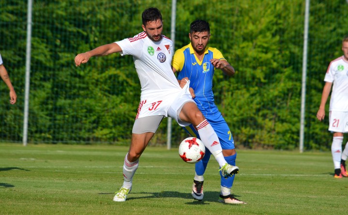 Prima înfrângere sub comanda lui Selymes