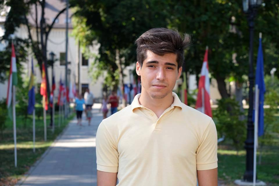 Bogdan Rostaș, artistul cu mai multe chipuri