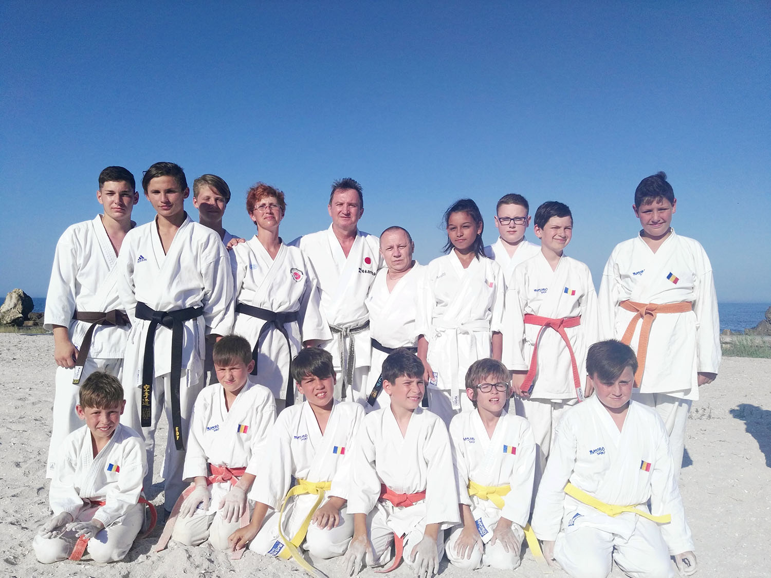 Karateka de la Sakura la un stagiu de pregătire pe litoral