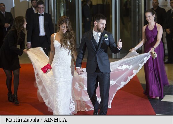Lionel Messi și Antonella Roccuzzo au spus "Da" la Rosario