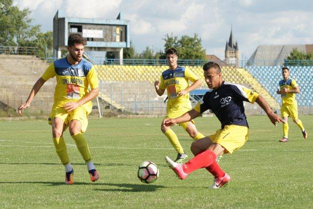 Ultimele teste înaintea debutului