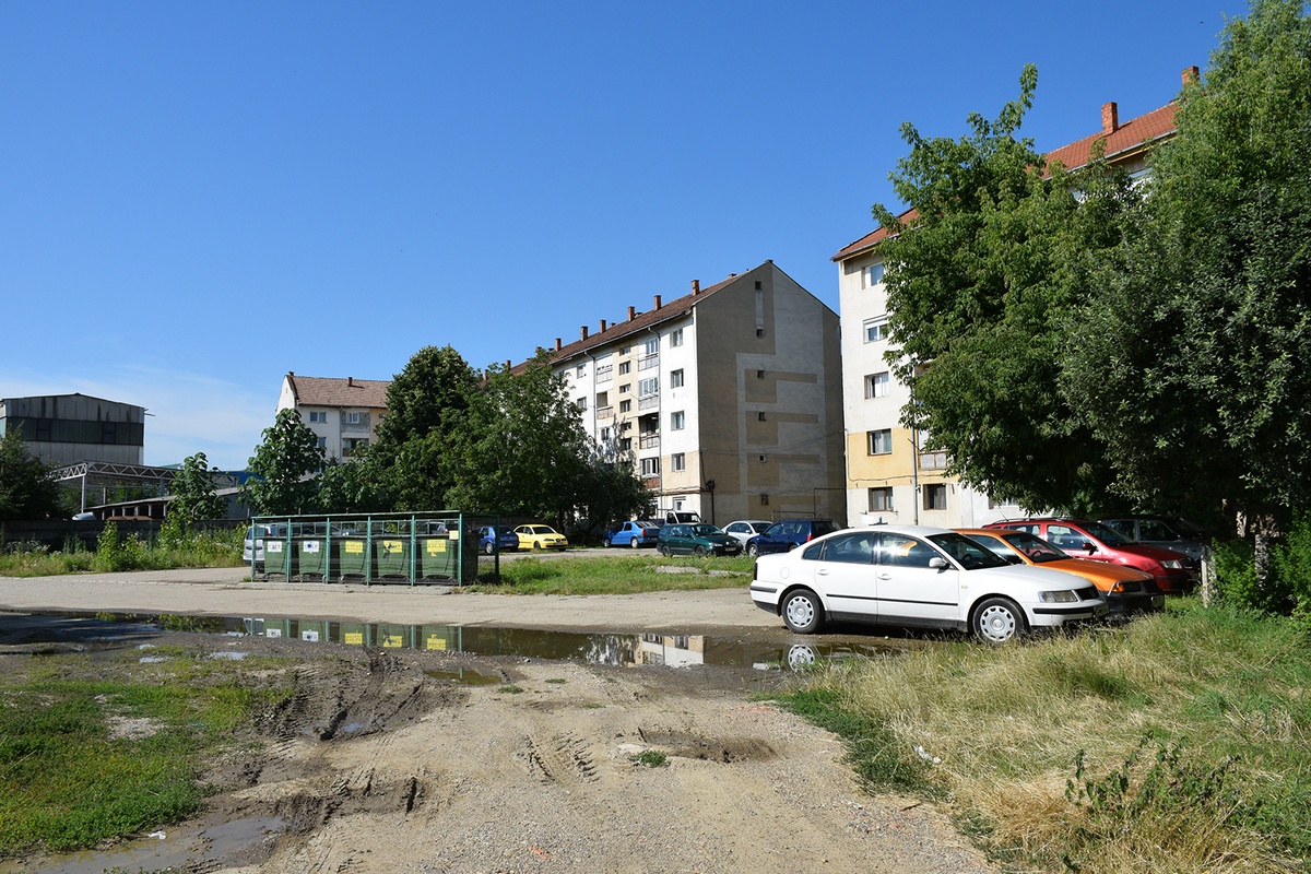 Primăria amenajează parcări în patru cvartale din Micro 17 și Carpați