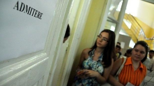 REPARTIZARE COMPUTERIZATĂ. Peste 2.200 absolvenți de gimnaziu, repartizați. Calendarul admiterii