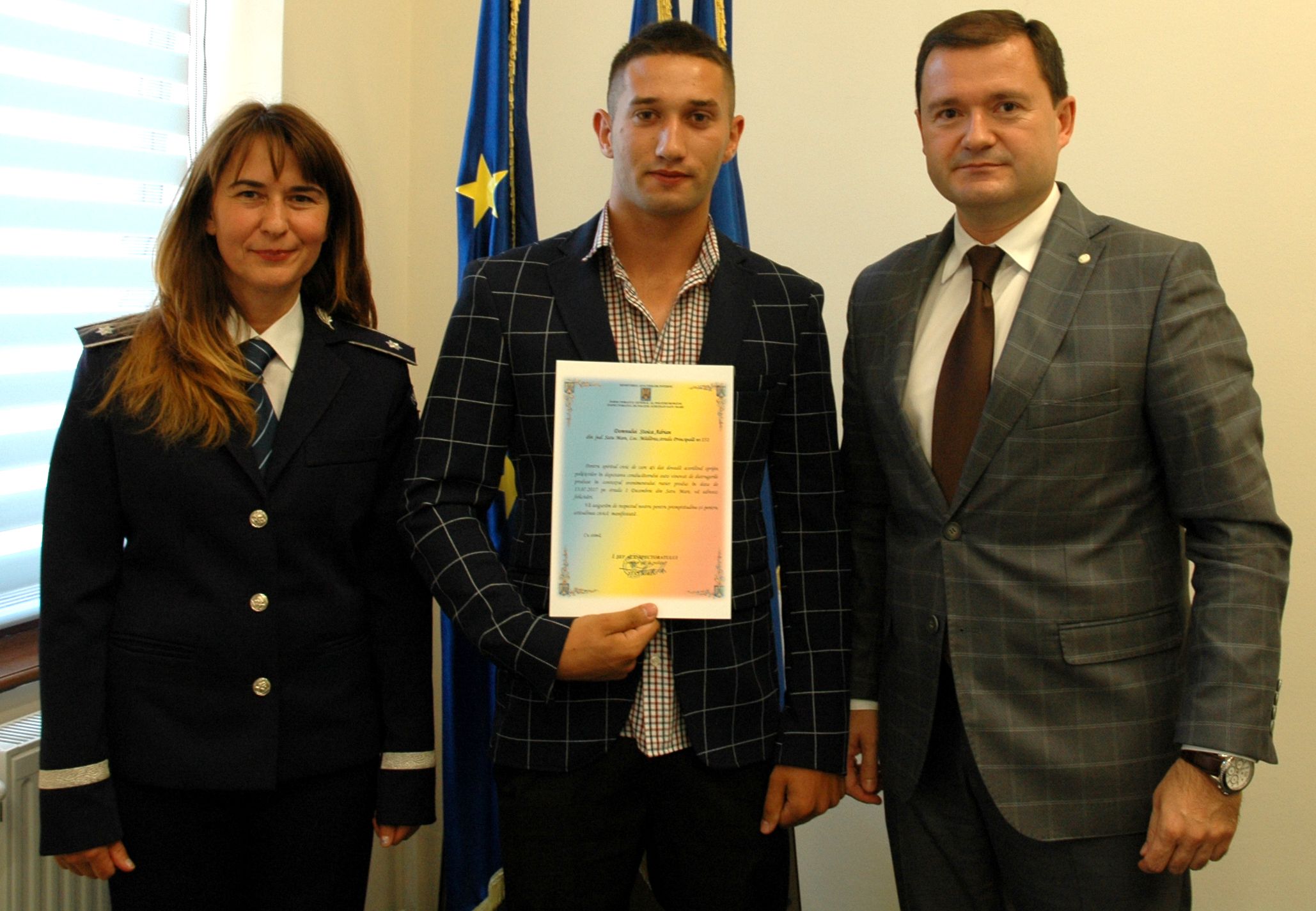 Un tânăr sătmărean a dat dovadă de spirit civic. Premiat de Poliție