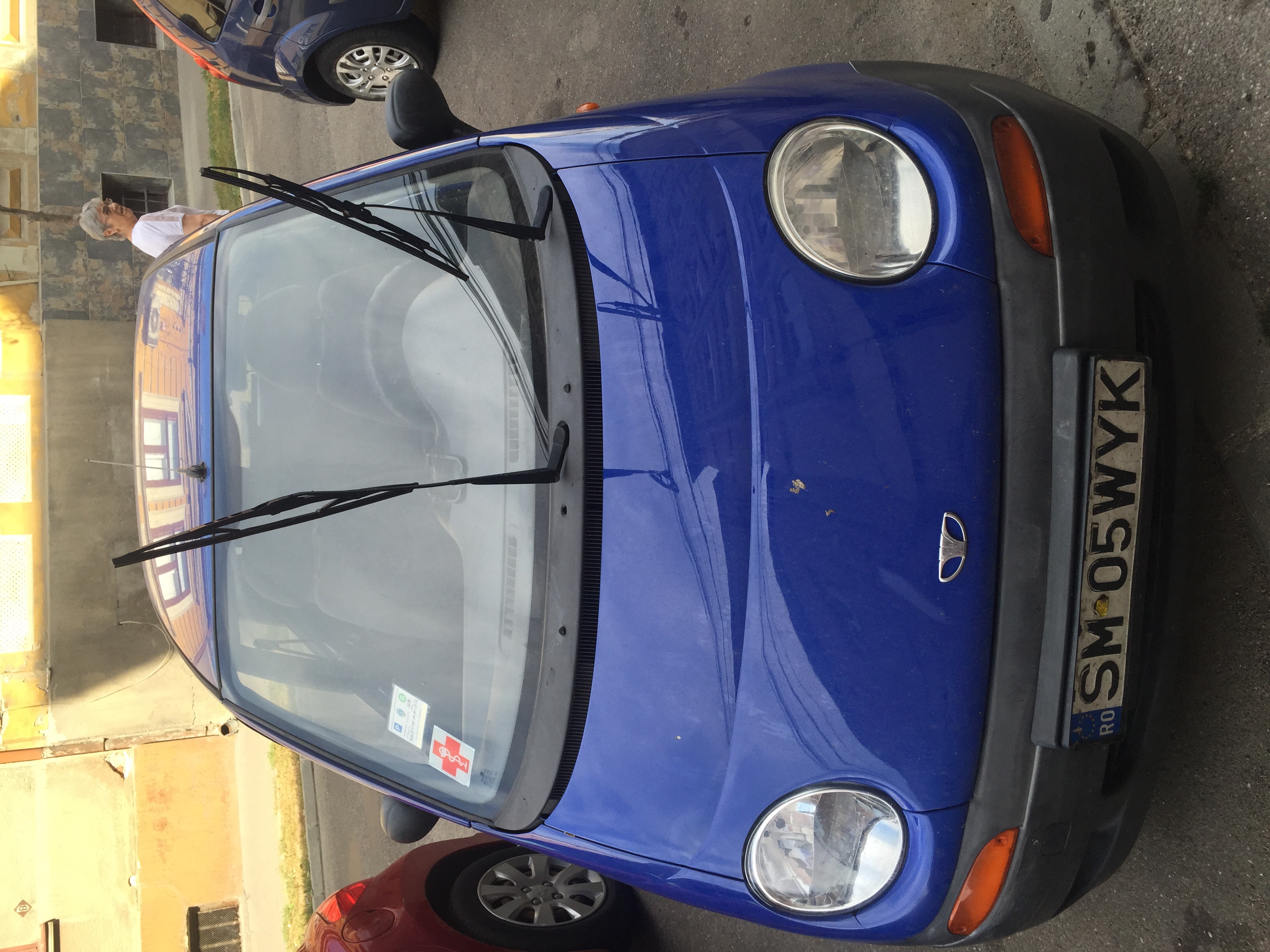 Mic, dar... obraznic