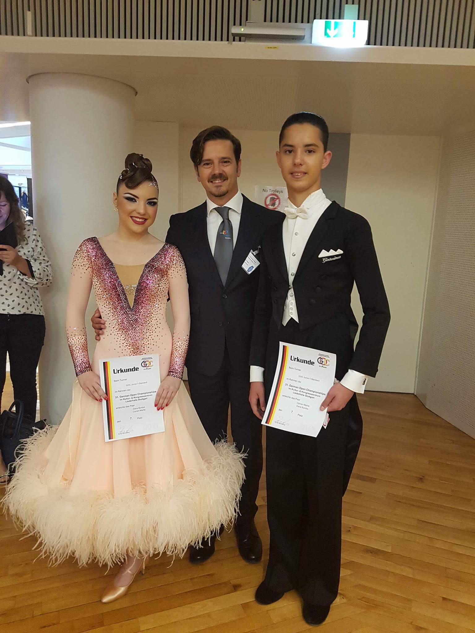 La un pas de finală