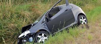 A pierdut controlul volanului. Rezultatul: 3 victime