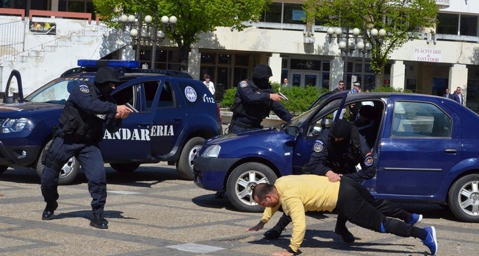 Amenzi de peste 33.000 de lei, aplicate de jandarmi în august