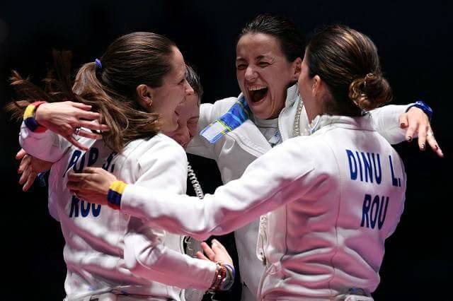 ”Sunt o persoană împlinită şi fericită. Îi mulţumesc lui Dumnezeu că mă iubeşte atât de mult”