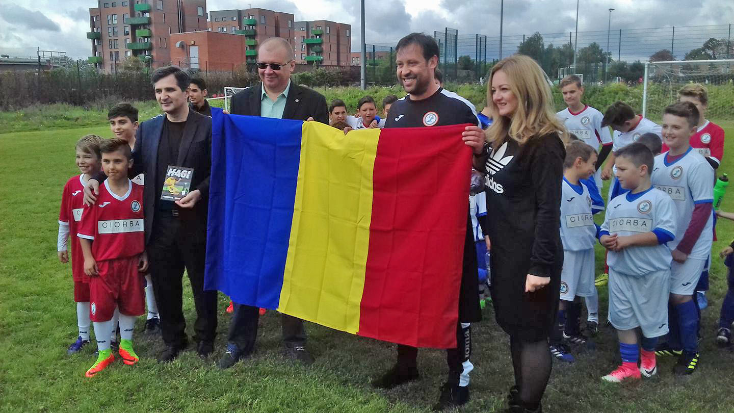 Români cu care ne mândrim –Academia de fotbal românească din Londra finanţată de un sătmărean
