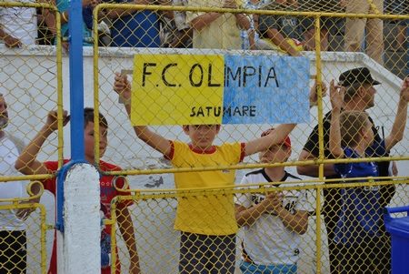 Lăsați copiii să vină  la stadion!