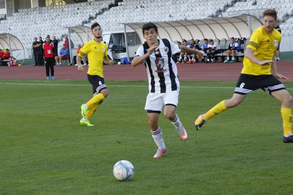 Adrian Micaș înscrie pentru U Cluj Napoca