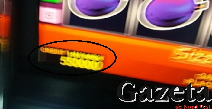 FOTO. O mică avere câștigată de un sătmărean la... păcănele. Ce spune câștigătorul