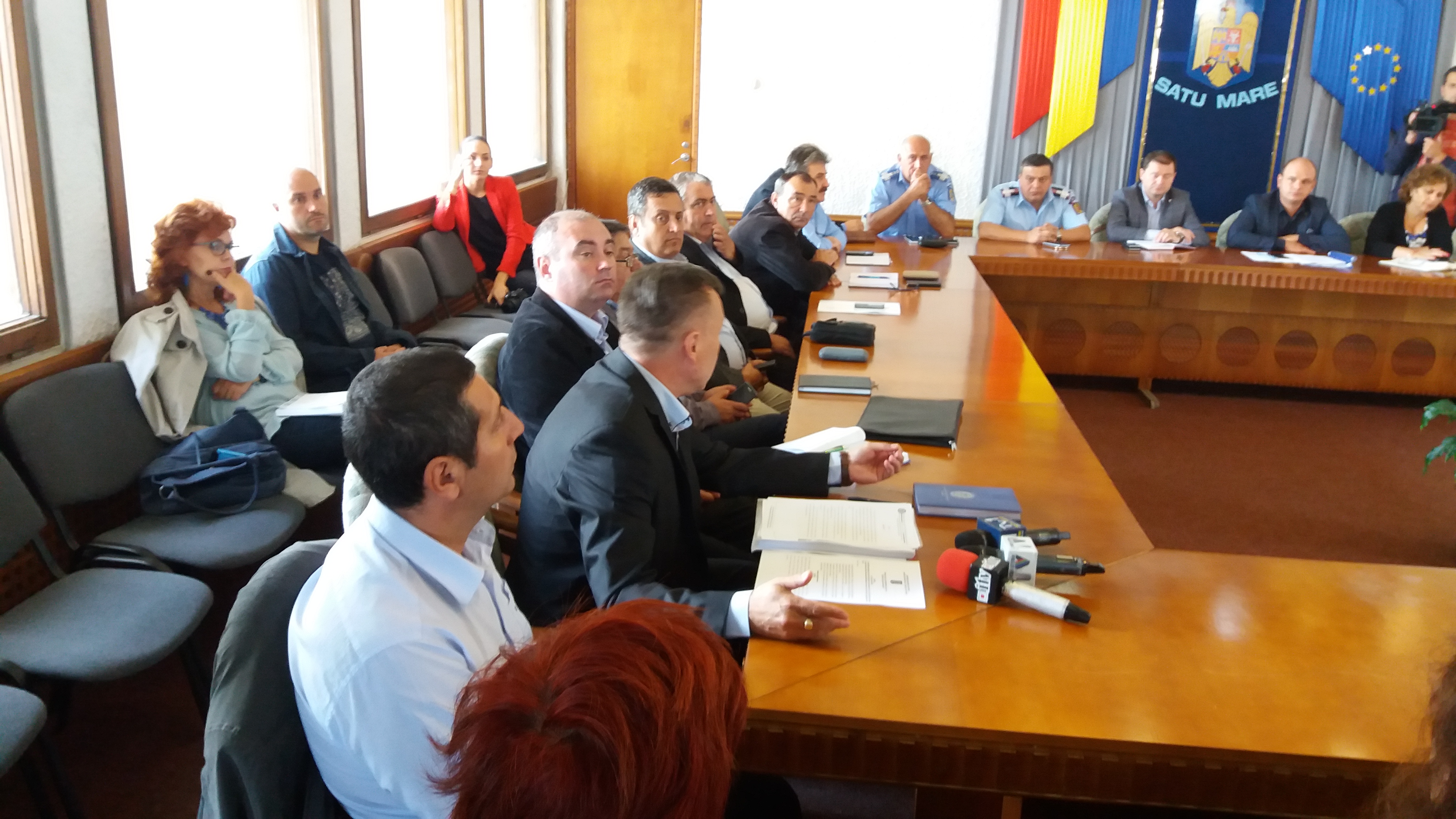 Situația actuală a pestei porcine, discutată în ședință la Prefectură