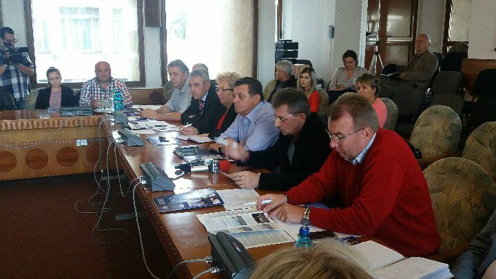 Sindicaliștii sătmăreni spun că va fi haos pe piața muncii