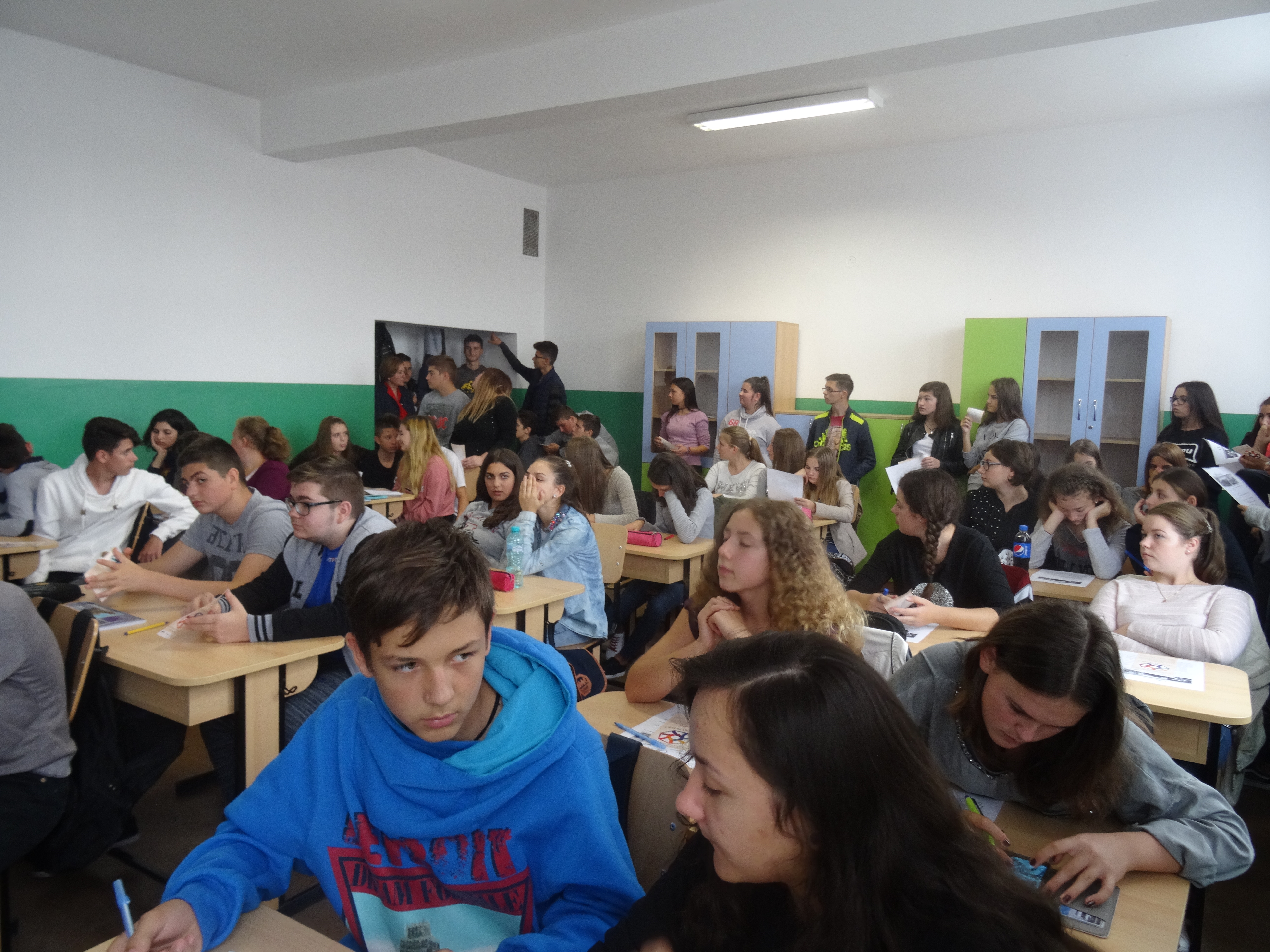 ONG-urile caută voluntari în liceele din Satu Mare