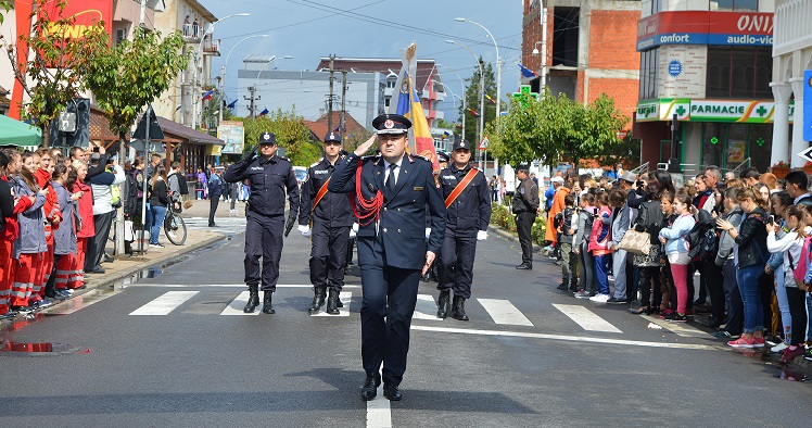 VIDEO/FOTO. Paradă, demonstrații și avansări în grad de Ziua Pompierilor