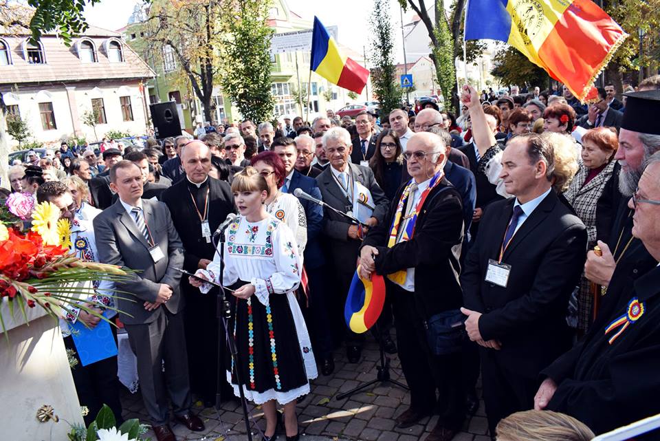 FOTOGALERIE. Sărbătoare de amploare la Carei. Adunare națională ASTRA și bust a lui Eminescu, dezvelit